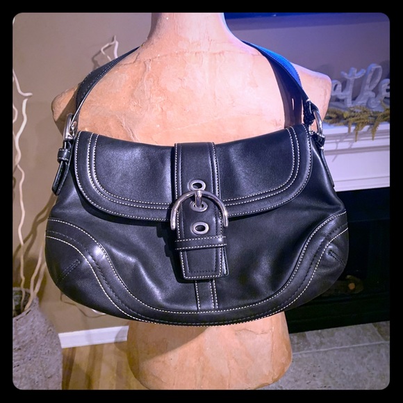 Coach Handbags - COACH purse